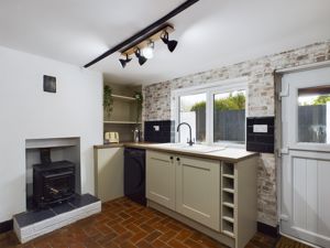 Dining kitchen- click for photo gallery